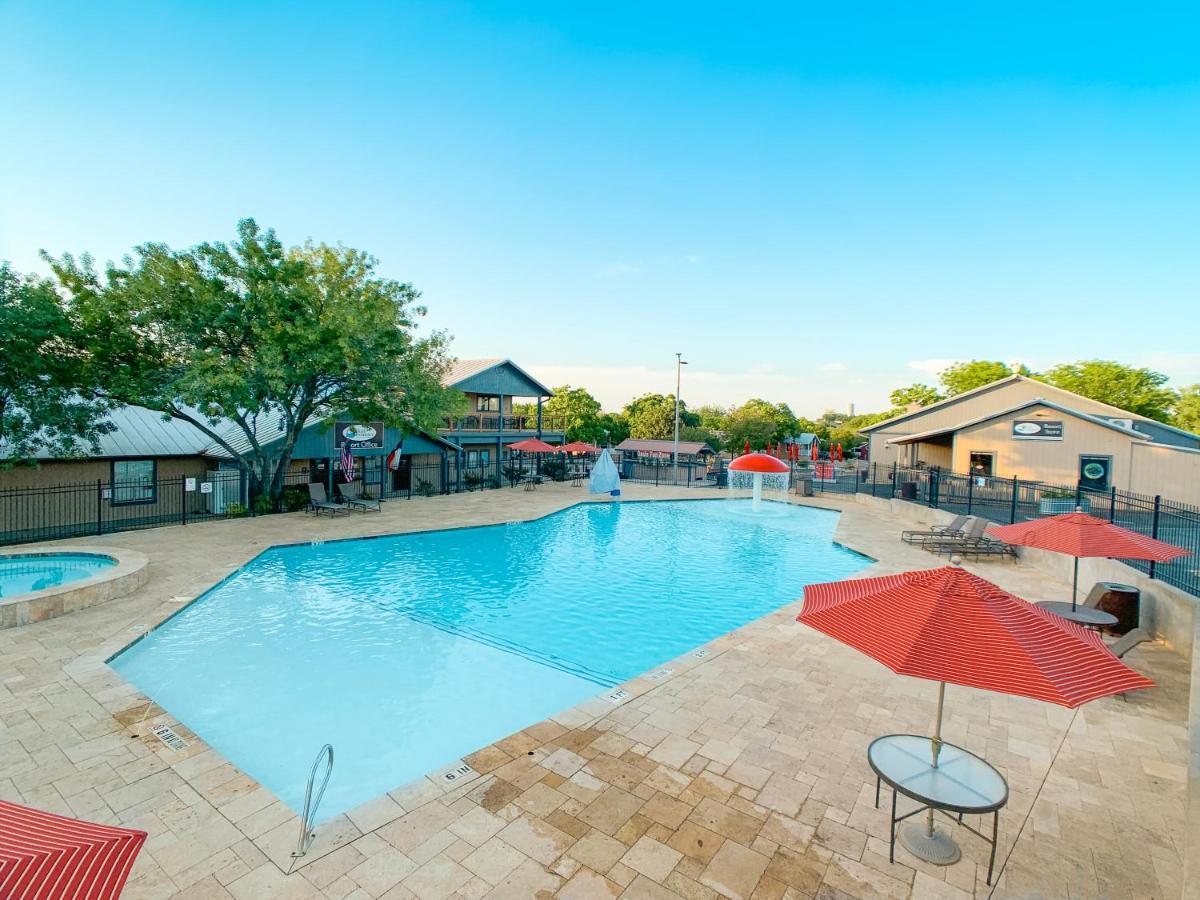 Sun Retreats Texas Hill Country Otel New Braunfels Dış mekan fotoğraf